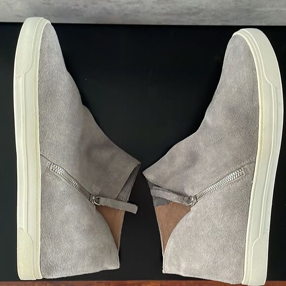 CROWN VINTAGE Zia Smoke Suede zippered ankle‎ booties leather upper size 10M - Picture 5 of 12